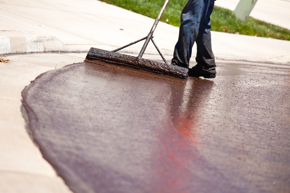 Signs it's Time to Find an Asphalt Contractor