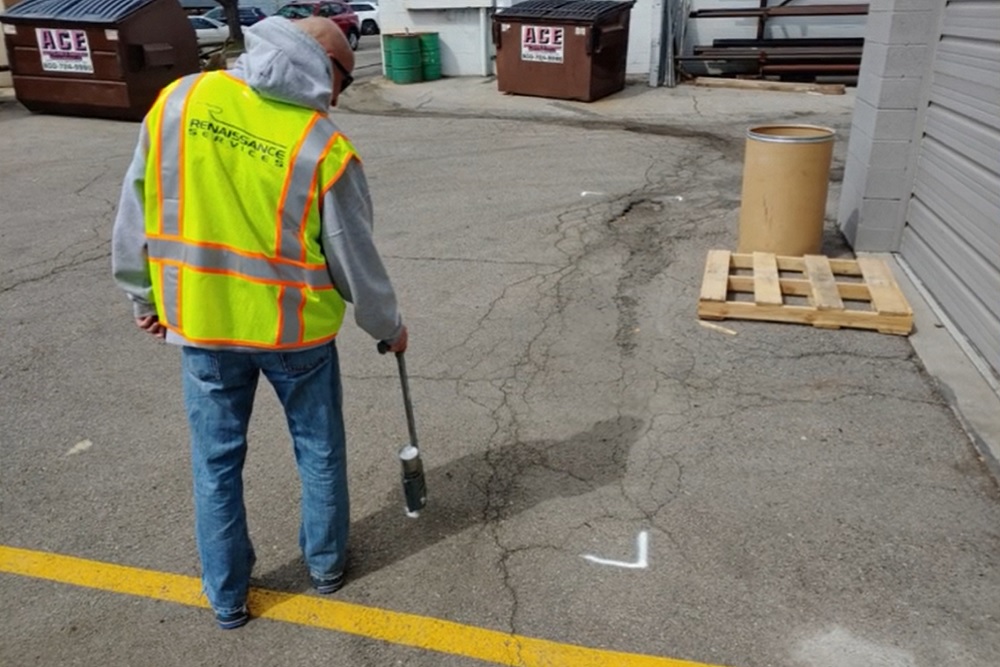 Parking Lot And Asphalt Crack Sealing in Utah