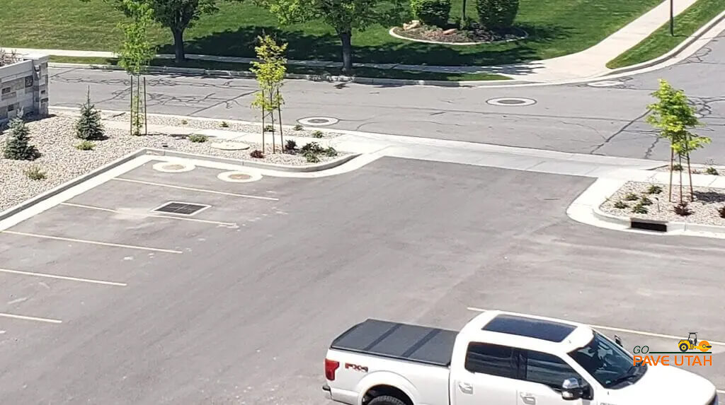 Business Parking Lot Asphalt & Concrete Maintenance Services in West Jordan, Utah